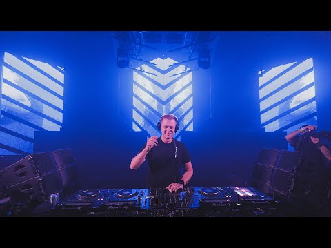 Armin van Buuren –  Live at Seismic Spring (UMF 2024)