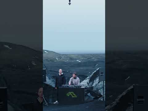 Jody Wisternoff and James Grant spinning their collaboration with Because of Art, ‘HRSN‘, in Iceland