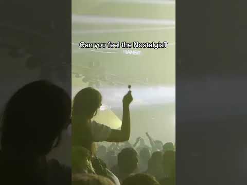 A trance classic! Ferry Corsten plays his mix of “Barber’s Adagio For Strings” live!