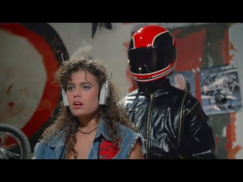 Nightmare Beach (1989 Horror) 500,000 students and a killer to stop