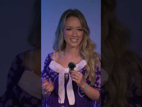 Whole lotta little words make up for a really fun song 🤪 @EmilyannRoberts #opry #cmafest