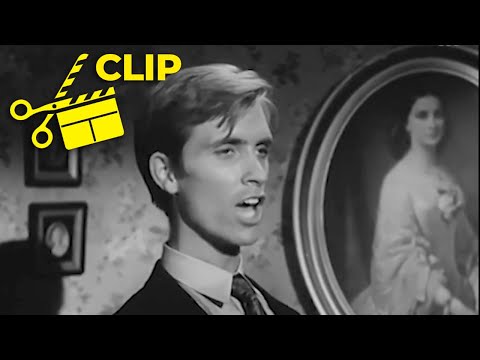 That cringy moment Lloyd sings 🎬 Ma Barker’s Killer Brood