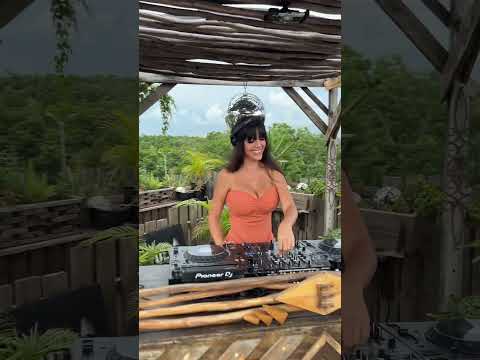 The good energy of Trance music #dj #tulumvibes #ephimeratulum #trancemusic