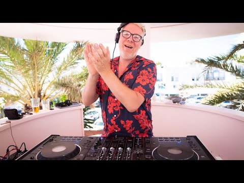 Poolside Kandi Ibiza 03/22 : Mike van Loon @ Paradiso Art Hotel