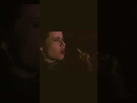 #80s #music #newretrowave #synthwave #музыка #retrowave #gothic #dark #sad #raven #gothgirl