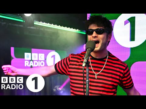 Fontaines D.C. – Favourite in the Radio 1 Live Lounge