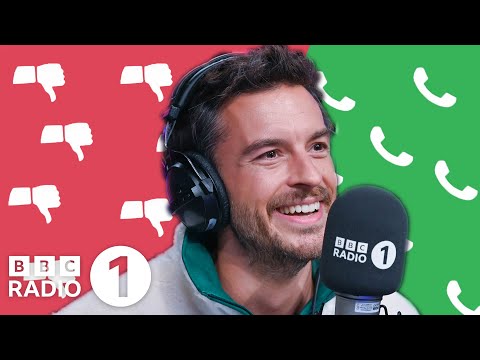 “There are too many musicals?!” Jonathan Bailey plays Unpopular Opinion