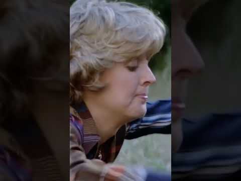 Her Last Photoshoot Was Pure GARBAGE 🐍 Bagged & Bitten 🎬 Double Exposure (1982)