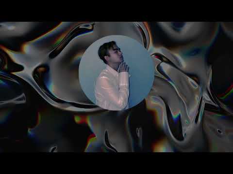 Robbie Richard – In The Midnight (Official Lyric Video)