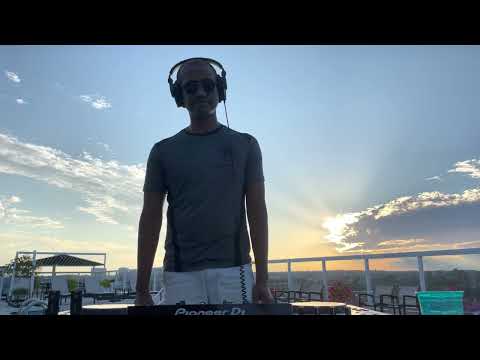 Sunset Set September 25 2022 (#ISOS Classics Mix) [@TranceClassicsOfficial, @blackholerecordings]
