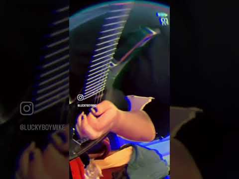 The Midnight ~ Neon Medusa ~ guitar solo shitty cover ❤️