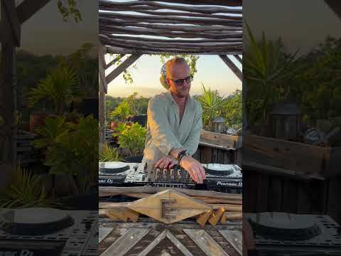 Music, Sun and Jungle #ephimeratulum #dj #tulum