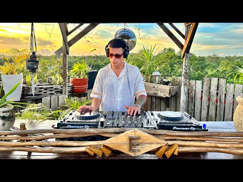 Maax Orellana | Minimal House Deep Tech Sunset Mix 2025 | By  @EPHIMERATulum