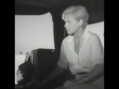 Deserted in the desert – Escape from the Sahara (1958) #shorts #warmovie