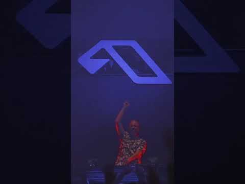 Dutch duo @Tinlicker return to Anjunadeep with ‘Never Let Me Go’.