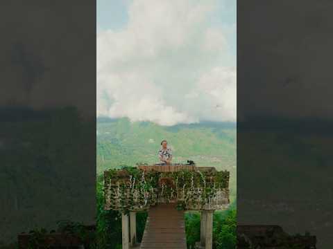 The perfect setting for some organic house – Mount Agung, Bali 🌋 #Anjunadeep #shorts