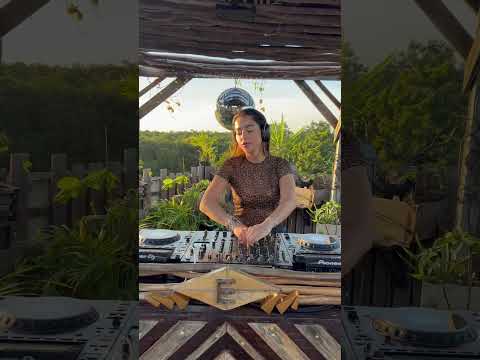 Love music love life #dj #ephimeratulum #musicatechno #tulum #technodance