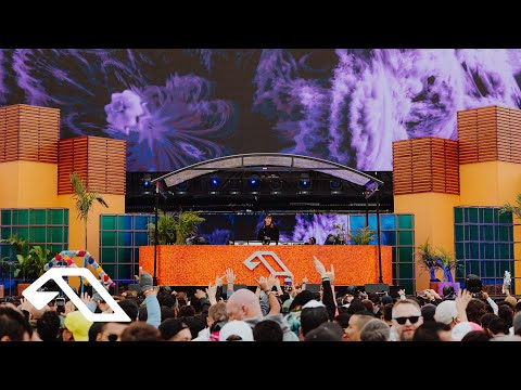 Rezident – It’s All On You feat. Malou (Live From Anjunadeep Open Air: Mexico 2024)