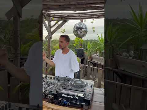 Do you like the good music? #dj #ephimeratulum #house #tulum