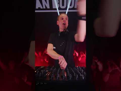 You’ve waited since 2023 for this one … #arminvanbuuren #shorts