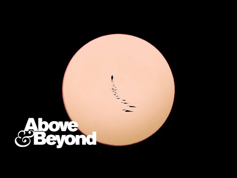 Above & Beyond and Zoë Johnston – Quicksand (Don’t Go) | Official Lyric Video