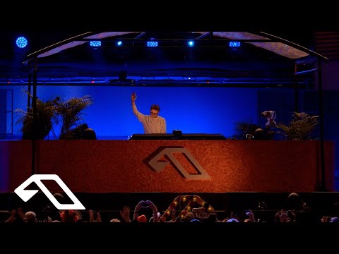 Romain Garcia – Alone (Live From Anjunadeep Open Air: Mexico 2024)