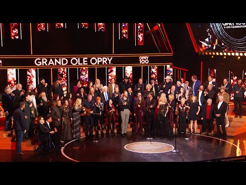 “Will The Circle Be Unbroken” | OPRY 100: A Live Celebration