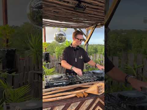 Raining in paradise #dj #ephimeratulum #housemusic