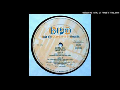 Digital Dee – Living Today