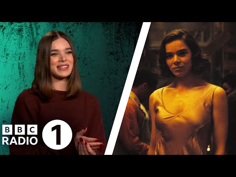 “I’m glad you brought that up!” Sinners’ Hailee Steinfeld on True Grit, Hawkeye and Pitch Perfect 2