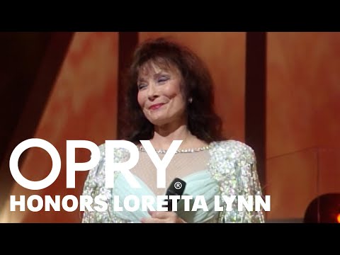 The Opry Honors Loretta Lynn!