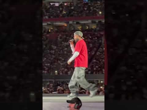 Kendrick Lamar loves his two step 🔥