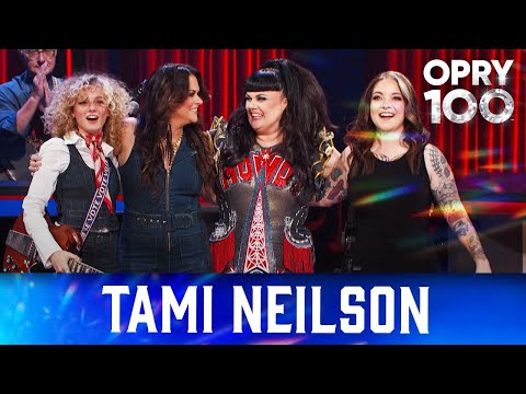 Tami Neilson – “Borrow My Boots” | Live at the Grand Ole Opry