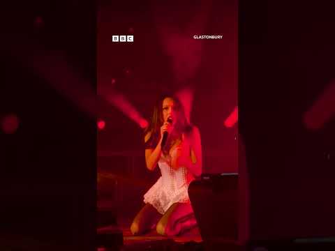 So proud of you Olivia Rodrigo 🫶 Obsessed with your Glastonbury set