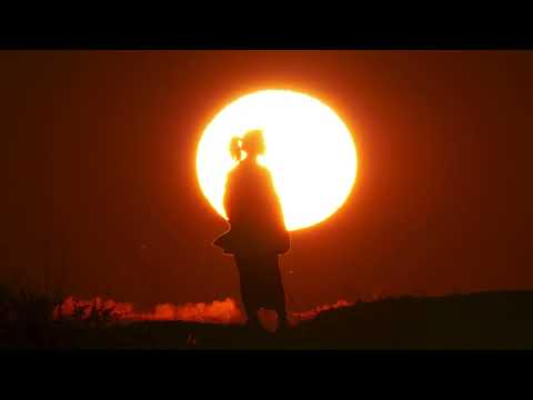 Poté – Give You Up (with Bonobo)
