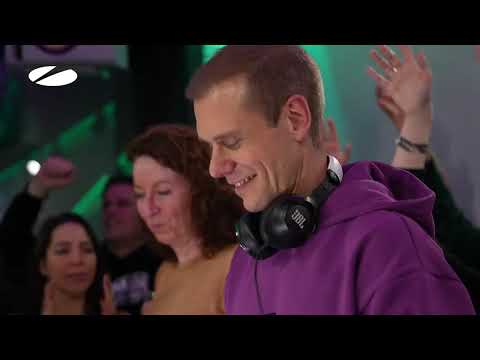 Armin van Buuren feat. Fiora – Waiting For The Night (Richard Durand Remix) | in ASOT Episode 1213