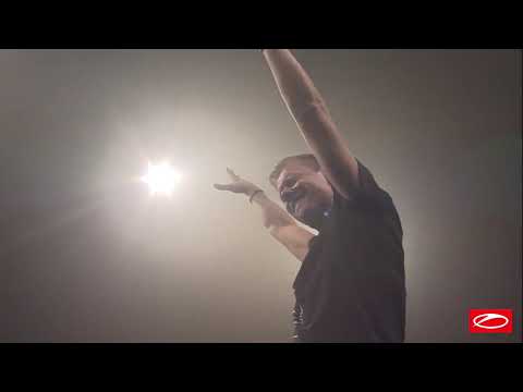 Armin van Buuren ( Vangelis Papathanassiou – Rachel's Song | Richard Durand Rework) ASOT 950 Utrecht