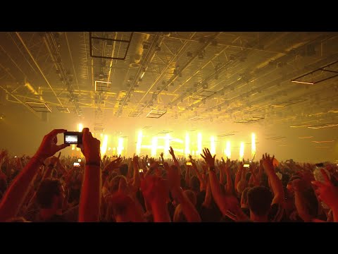 Armin van Buuren – WILD WILD SON Richard Durand Remix ASOT 900 (Jaarbeurs Utrecht – 2019)