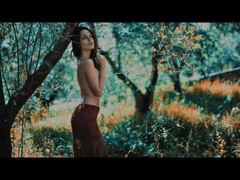 craig connelly feat. christina novelli – black hole (original mix)