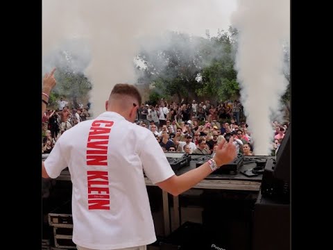 Get Ready For The WILDEST Festival Performance by Craig Connelly in Malta