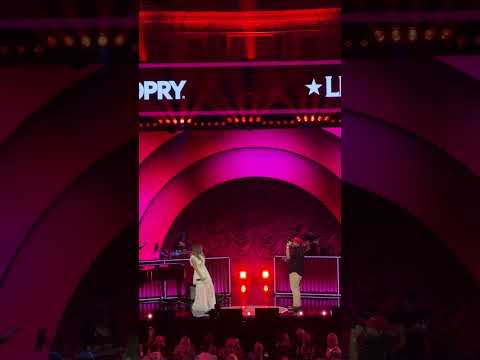 We are definitely happy now😍Carly Pearce & Luke Combs sing “I Hope You’re Happy Now” in London
