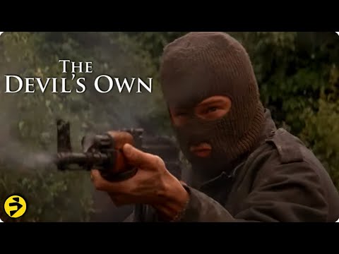 Opening Gun Battle | THE DEVIL’S OWN | Brad Pitt Action Scene