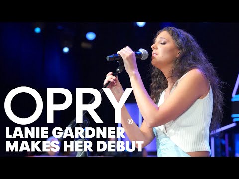 Lanie Gardner Makes Her Opry Debut!