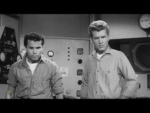 Missile to the Moon (1958) Lunar She-Devils Lure Earthmen to their Doom!