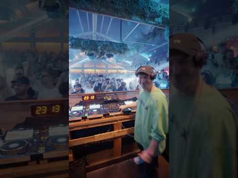 A brilliant night at The Hague, soundtracked by @Dosem‘s new rave anthem 🔥 #techno