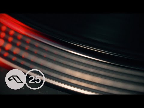 Andrew Bayer & Matt Lange feat. Kerry Leva – In And Out Of Phase | Anniversary Vinyl Test Pressing