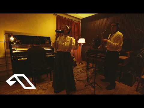 Heirloom – Oh Don’t Tell (Live Jam)