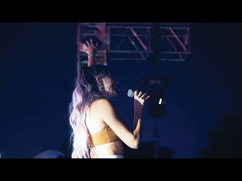 Richard Durand & Sarah de Warren – Like You (Official Lyric Video)