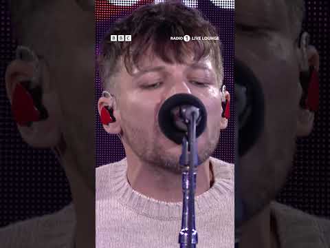 @Louis Tomlinson covers @hozier’s ‘too sweet’ in the live lounge ✨