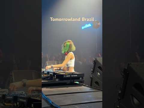 Absolutely happy to be back to Brazil after 2 years. Thank you, Tomorrowland 💚🦋